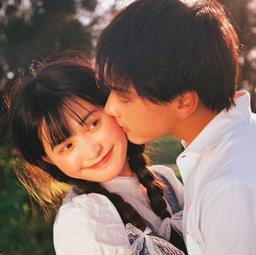 娱乐圈吃瓜情侣头像一对,这对明星情侣羡煞众人